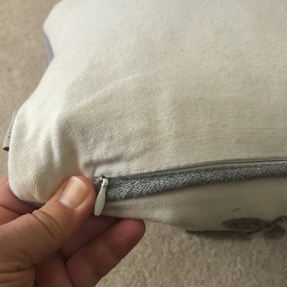 Home Sweet Home accent pillow - Picture 5 of 6